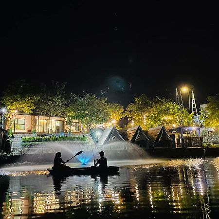 Holi Lakeside Villa Ba VI Ханой Екстериор снимка